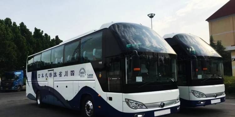 四川旅游汽车公司2