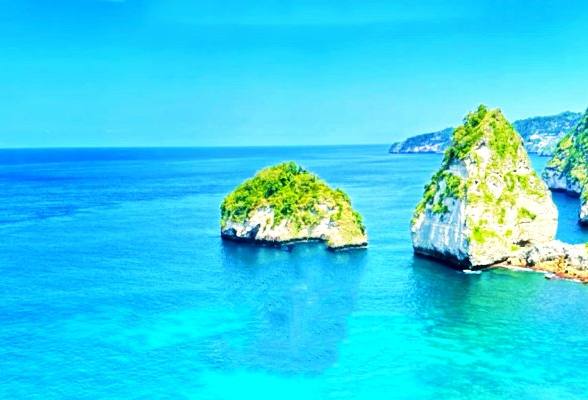 【地球印记】巴厘岛+泗水双火山7天5晚 罗威纳追海豚、佩妮达岛、布罗莫 宜珍双火山、sewy瀑布、纯玩定制2-人精致小团  纯玩0购物